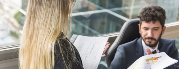 Como los agentes de IA encuentran clientes potenciales por ti, 24/7